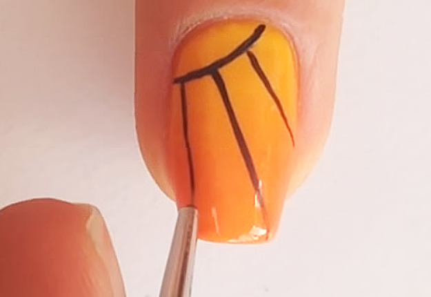 DIY-Monarch-Butterfly-Nail-Art-8