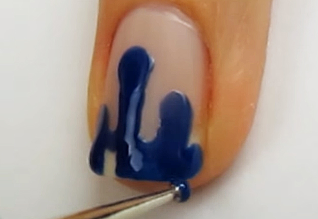 How-To-Do-A-Dripping-Paint-Nail-Art-6