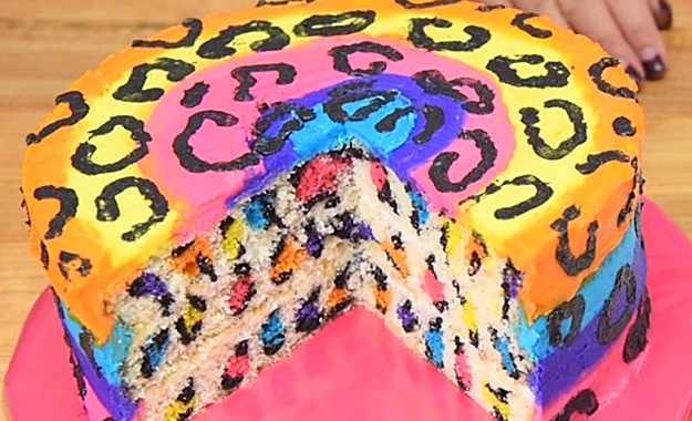 How-To-Make-A-Rainbow-Leopard-Cake-3.9