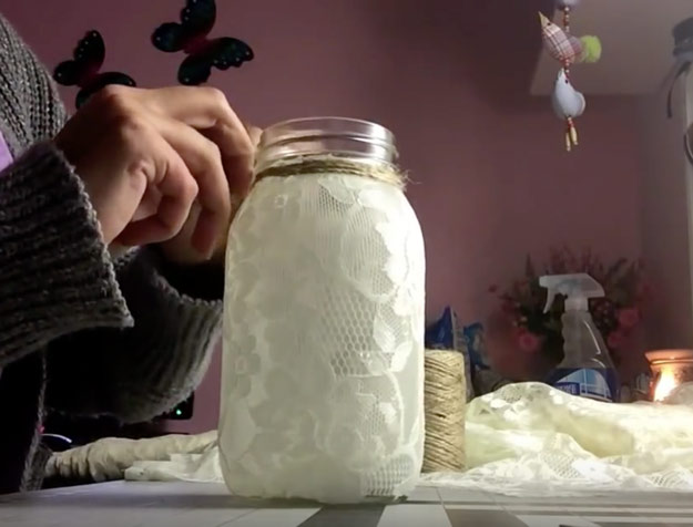 How To Make Lace Covered Mason Jars - DIY Projects and Crafts for Teens