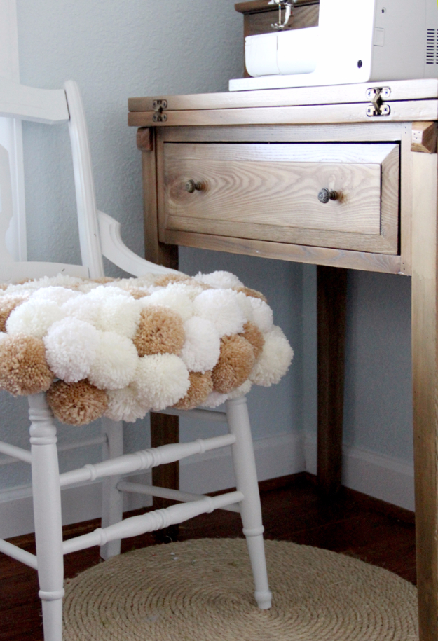 DIY Crafts with Pom Poms - Pom Pom Chair DIY - Fun Yarn Pom Pom Crafts Ideas. Garlands, Rug and Hat Tutorials, Easy Pom Pom Projects for Your Room Decor and Gifts http://diyprojectsforteens.com/diy-crafts-pom-poms