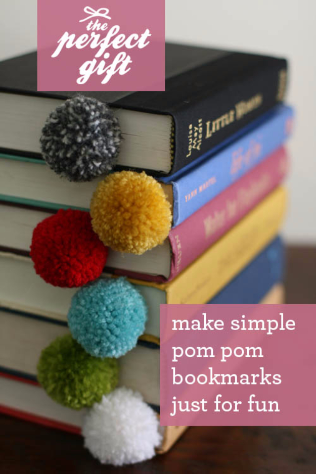 DIY Crafts with Pom Poms - Yarn Ball Bookmark - Fun Yarn Pom Pom Crafts Ideas. Garlands, Rug and Hat Tutorials, Easy Pom Pom Projects for Your Room Decor and Gifts http://diyprojectsforteens.com/diy-crafts-pom-poms