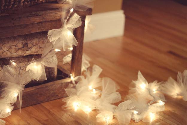 Cool Ways To Use Christmas Lights - Firefly Christmas Lights - Best Easy DIY Ideas for String Lights for Room Decoration, Home Decor and Creative DIY Bedroom Lighting - Creative Christmas Light Tutorials with Step by Step Instructions - Creative Crafts and DIY Projects for Teens, Teenagers and Adults http://diyprojectsforteens.com/diy-projects-string-lights