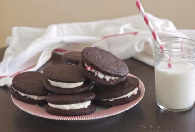 34 Fun Foods for Kids & Teens | Cool and Easy Recipes for Kids & Teenagers to Make At Home | Peppermint Sandwich Cookies 