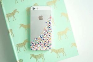 Cool DIY iphone Case Makeovers (31 of Them!) - DIY Projects for Teens