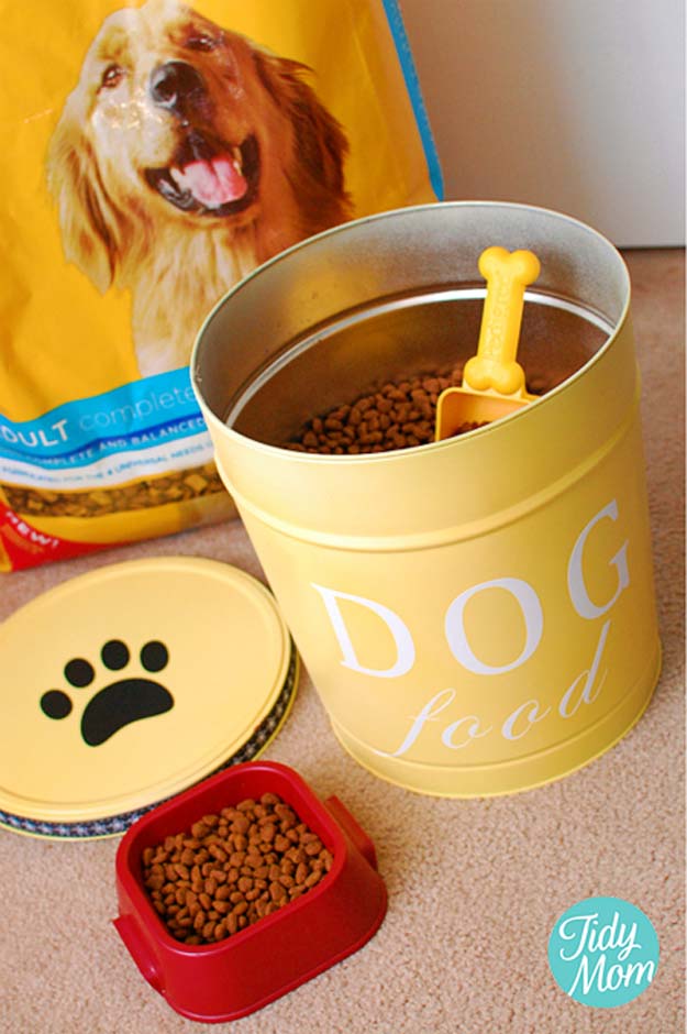 DIY Projects for Your Pet - Easy DIY Pet Food Canister - Cat and Dog Beds, Treats, Collars and Easy Crafts to Make for Toys - Homemade Dog Biscuits, Food and Treats - Fun Ideas for Teen, Tweens and Adults to Make for Pets 