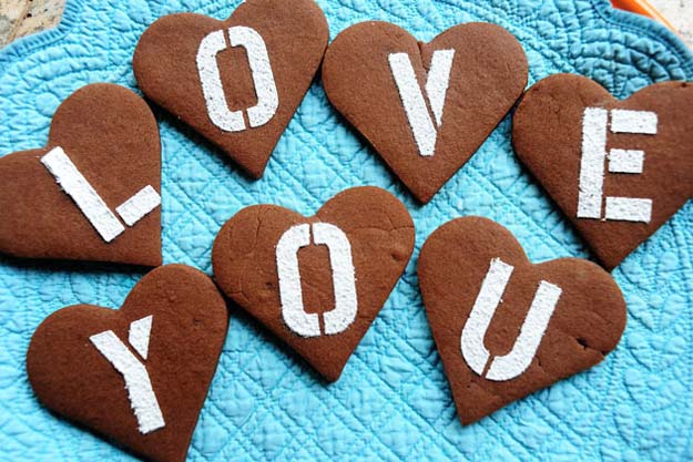 Best Valentines Cookies - Chocolate Valentine Cookies - Easy Cookie Recipes and Recipe Ideas for Valentines Day - Cute DIY Decorated Cookies for Kids, Homemade Box Cookies and Bouquet Ideas - Sugar Cookie Icing Tutorials With Step by Step Instructions - Quick, Cheap Valentine Gift Ideas for Him and Her 