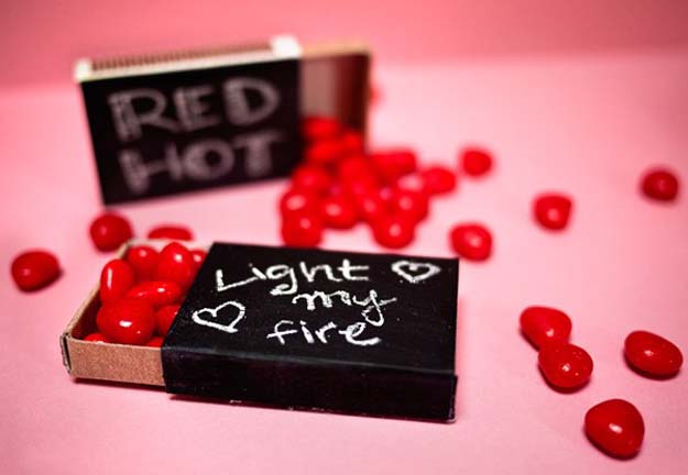 DIY Valentine Gifts - A Red Hot Valentine - Gifts for Her and Him, Teens, Teenagers and Tweens - Mason Jar Ideas, Homemade Cards, Cheap and Easy Gift Ideas for Valentine Presents 