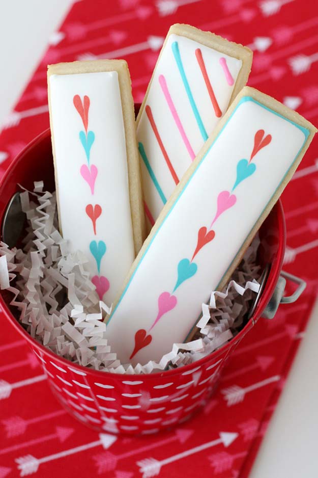 Best Valentines Cookies - Simple Valentine’s Cookie Sticks - Easy Cookie Recipes and Recipe Ideas for Valentines Day - Cute DIY Decorated Cookies for Kids, Homemade Box Cookies and Bouquet Ideas - Sugar Cookie Icing Tutorials With Step by Step Instructions - Quick, Cheap Valentine Gift Ideas for Him and Her 