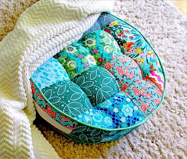 DIY Pillows and Fun Pillow Projects - DIY Tufted Round Patchwork Floor - Creative, Decorative Cases and Covers, Throw Pillows, Cute and Easy Tutorials for Making Crafty Home Decor - Sewing Tutorials and No Sew Ideas for Room and Bedroom Decor for Teens, Teenagers and Adults