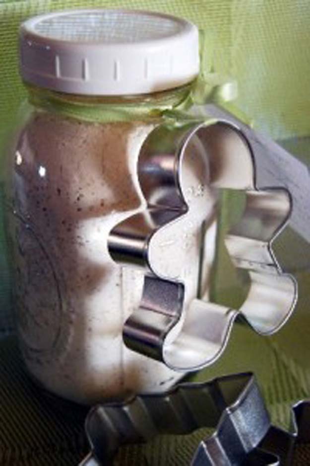 Best Mason Jar Cookies - Sugar Cookies in a Jar - Mason Jar Cookie Recipe Mix for Cute Decorated DIY Gifts - Easy Chocolate Chip Recipes, Christmas Presents and Wedding Favors in Mason Jars - Fun Ideas for DIY Parties, Easy Recipes for Teens, Teenagers, Kids and Teens - Cheap Last Mintue Gift Ideas for Friends, Family and Neighbors 