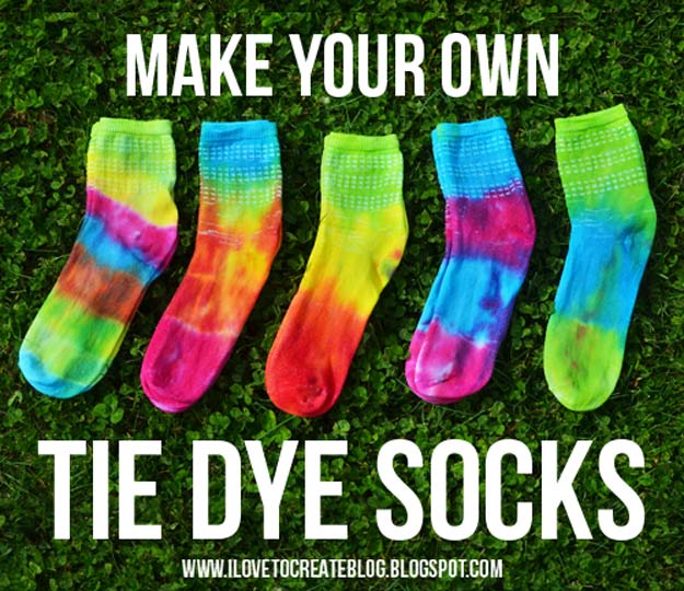 Cool Crafts Made With Old Socks - Make Your Own Tie Dye Socks - Fun DIY Projects and Gifts You Can Make With A Sock - Easy DIY Ideas for Teens, Teenagers, Kids and Adults - Step by Step Tutorials and Instructions for Making Room Decor, Animals, Cat, Rabbit, Owl, Puppets, Snowman, Gloves 