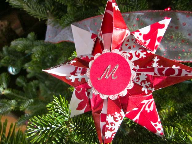 Cool Things to Make With Leftover Wrapping Paper - Origami Christmas Stars- Easy Crafts, Fun DIY Projects, Gifts and DIY Home Decor Ideas - Don't Trash The Christmas Wrapping Paper and Learn How To Make These Awesome Ideas Instead - Creative Craft Ideas for Teens, Tweens, Teenagers, Boys and Girls 