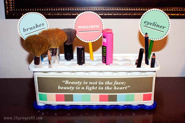 DIY Makeup Organizing Ideas - Ice Cube Tray Makeup Holder - Projects for Makeup Drawer, Box, Storage, Jars and Wall Displays - Cheap Dollar Tree Ideas with Cardboard and Shoebox - Wood Organizers, Tray and Travel Carriers 