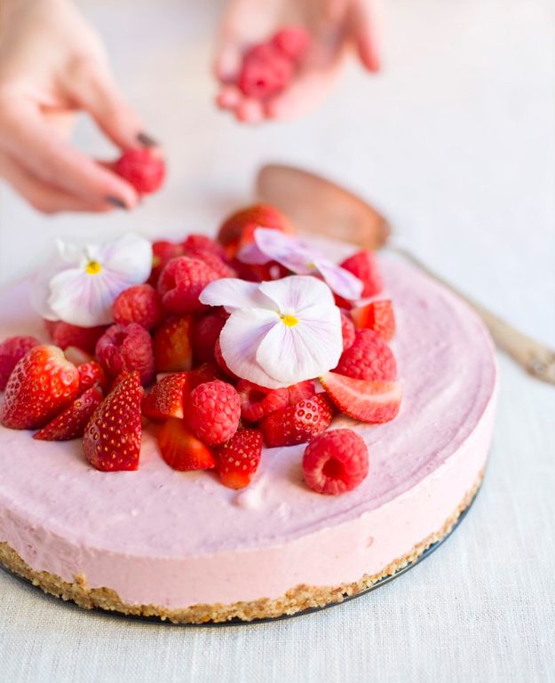 Quick and Easy Desserts for Teens to Make at Home - Frozen Pink Cheesecake - Cool Dessert Recipes That Are Simple and Quick Enough For Teens, Teenagers and Older Kids - Best Dorm Snacks and Ideas - Microwave, No Bake, 3 Ingredient, Chocolate, Mug Cakes and More #desserts #teenrecipes #recipes #dessertrecipes #easyrecipes