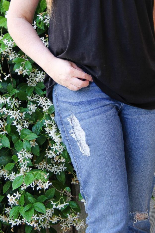 DIY Jeans Makeovers - Patching Holes in Jeans with Lace - Easy Crafts and Tutorials to Refashion and Upcycle Your Jeans and Create Ripped, Distressed, Bleach, Lace Edge, Cut Off, Skinny, Shorts, Skirts, Galaxy and Painted Jeans Ideas - Cool Denim Fashions for Teens, Teenagers, Women #diyideas #diyclothes #clothinghacks #teencrafts