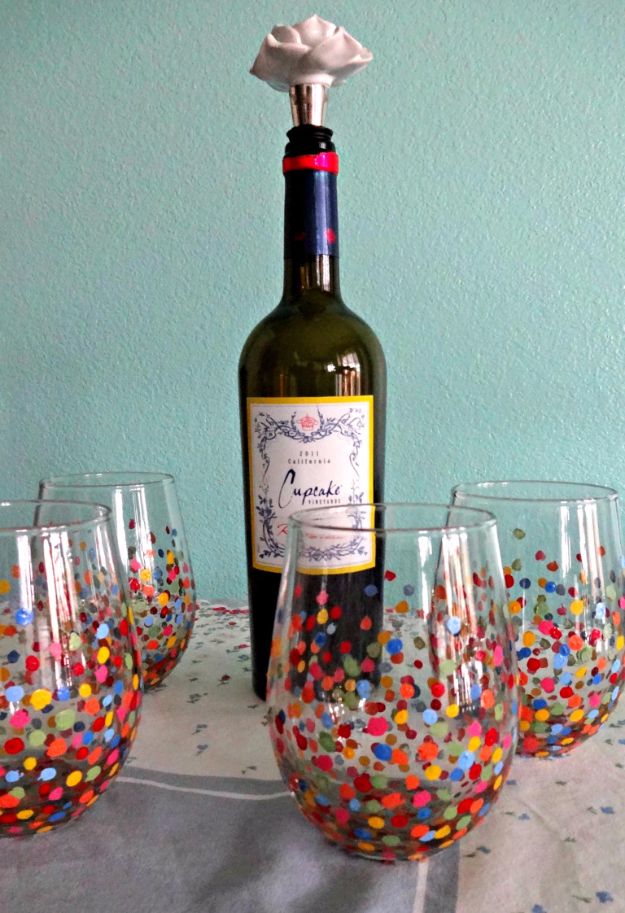 Cheap DIY Gifts and Inexpensive Homemade Christmas Gift Ideas for People on A Budget - DIY Painted Wine Glasses - To Make These Cool Presents Instead of Buying for the Holidays - Easy and Low Cost Gifts fTo Make For Friends and Neighbors - Quick Dollar Store Crafts and Projects for Xmas Gift Giving Parties - Step by Step Tutorials and Instructions #diygifts #teencrafts #diyideas #crafts #christmasgifts #cheapgifts