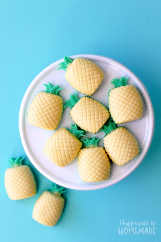 Pineapple Crafts - Piñacolada Mini Soap - Cute Craft Projects That Make Cool DIY Gifts - Wall Decor, Bedroom Art, Jewelry Idea